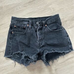 Levi cutoff denim jean shorts size 26
